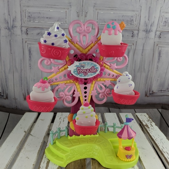 my little pony ponyville ferris wheel playset